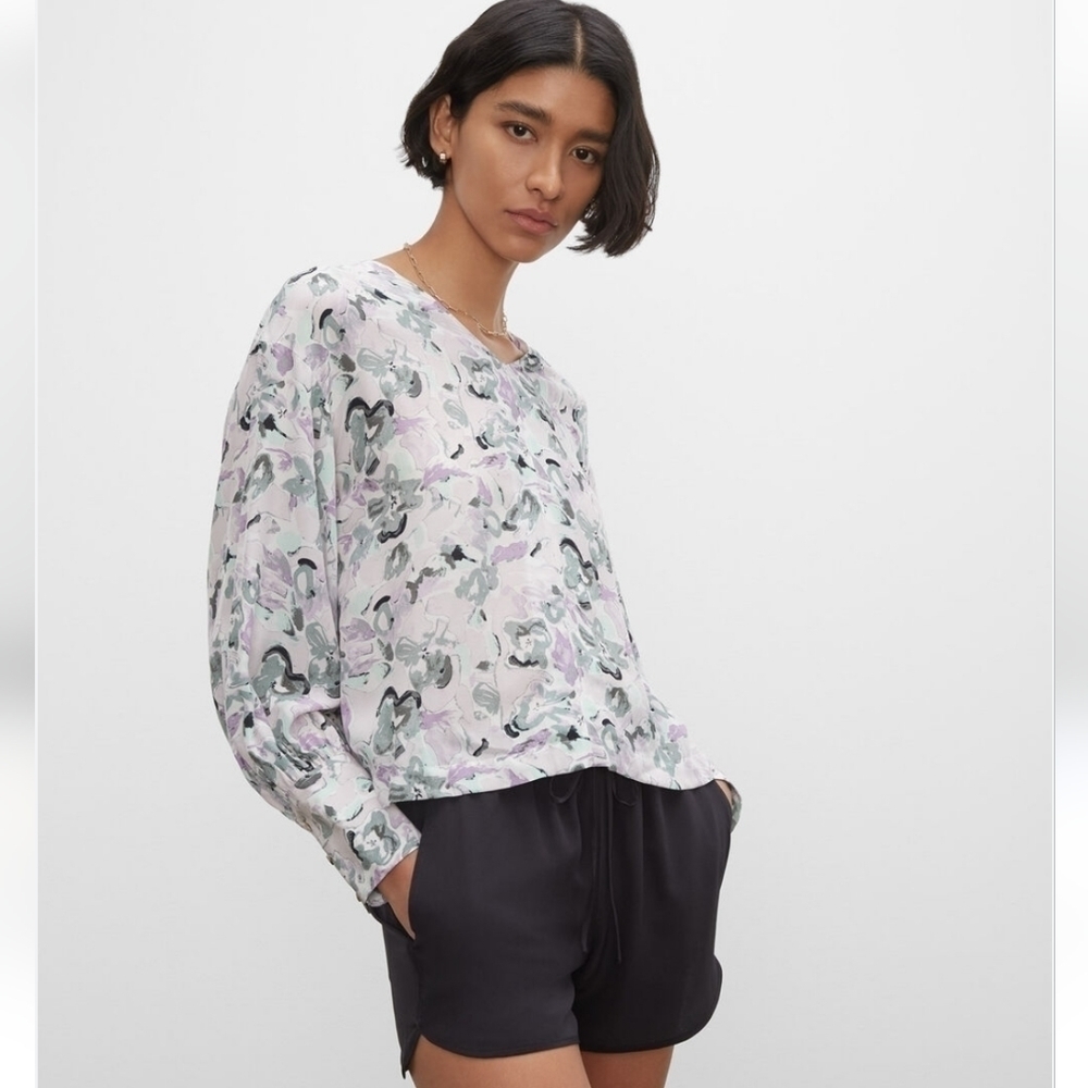 CLUB Monaco Floral‎ V-Neck Balloon-Sleeve Top